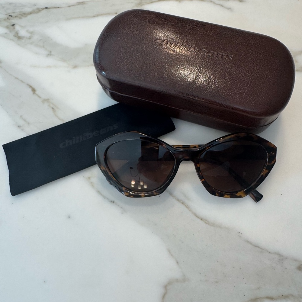 Chic Chilli Beans Tortoise Shell Sunglasses by